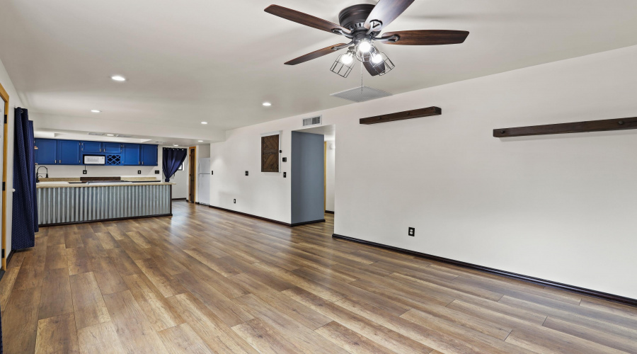 Living Room (4)