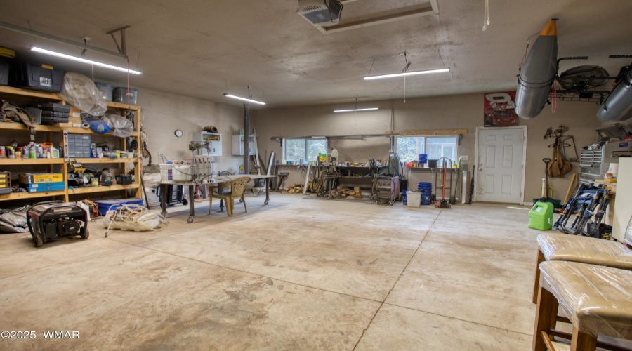 36 GARAGE