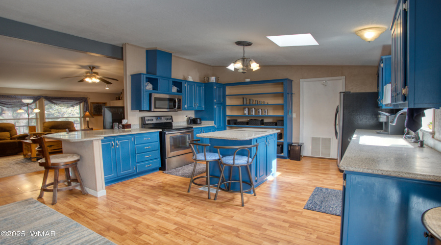 11 KITCHEN