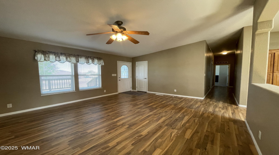 121 W. 10th, Eagar