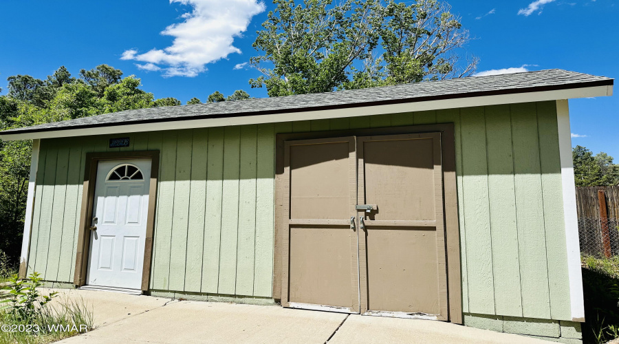 Shed