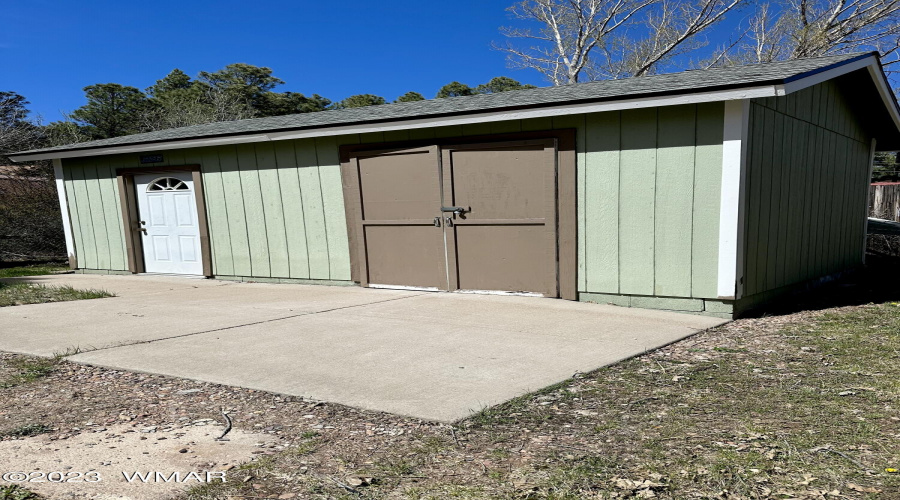 Shed