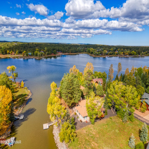 Lakefront Getaway