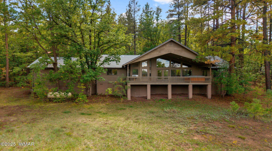 1814 E Elk Ln