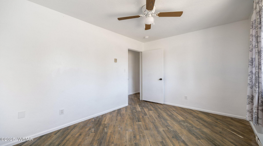 428SElCajonCir-EagarAZ-19