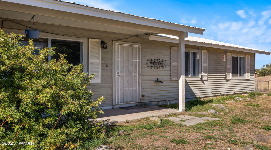 428SElCajonCir-EagarAZ-4