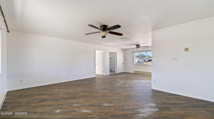 428SElCajonCir-EagarAZ-5