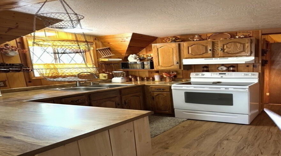 Kitchen 2