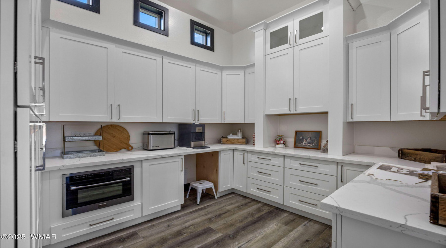 Butler Pantry