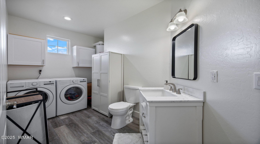 Guest House Laundry / Powder Room
