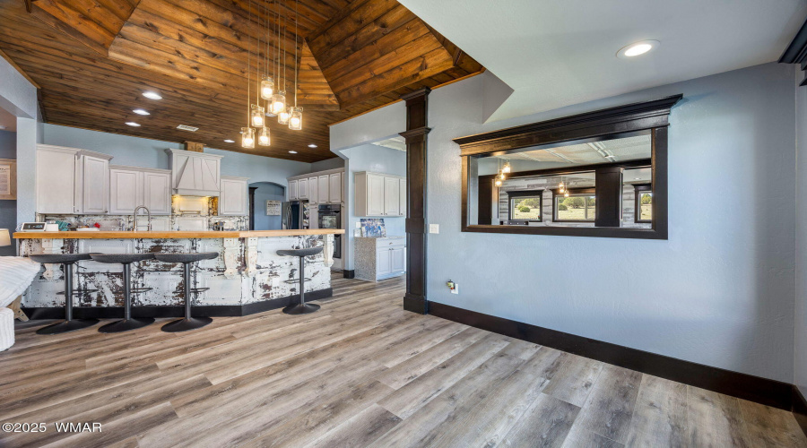 Dining to Kitchen