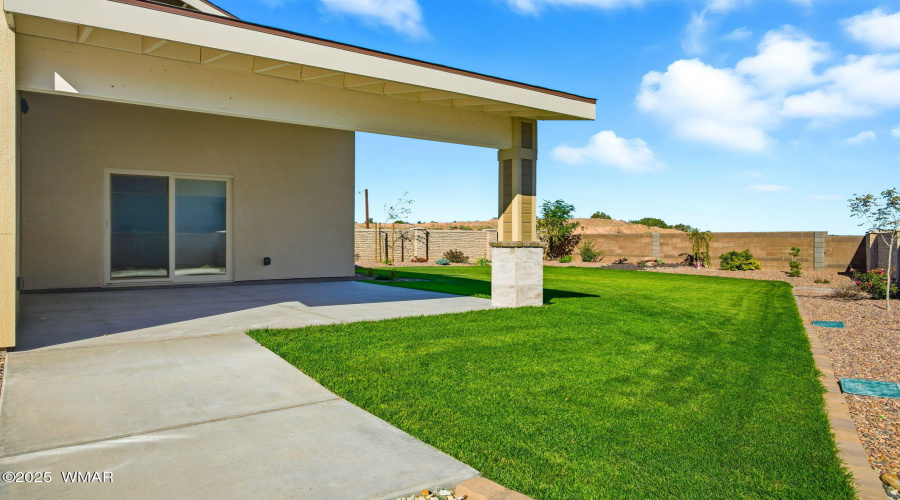 Side porch