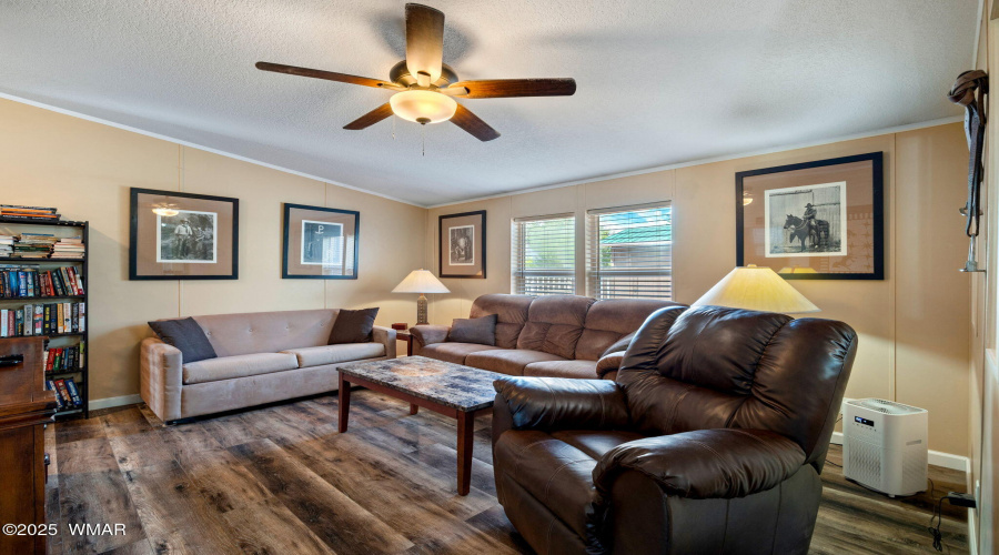 115NPimaDr-Springerville-AZ-Interiors-3