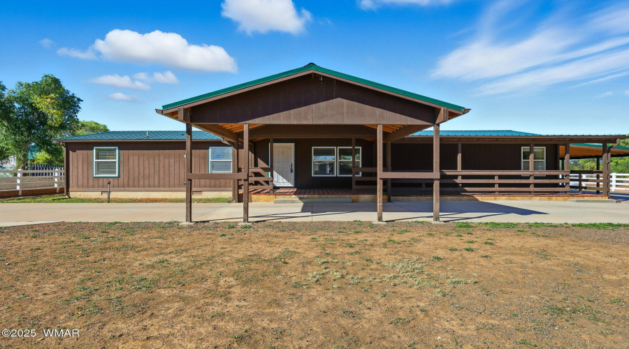 115NPimaDr-SpringervilleAZ-Exteriors-2