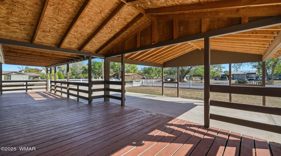 115NPimaDr-SpringervilleAZ-Exteriors-4