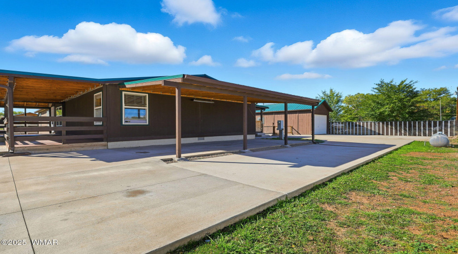 115NPimaDr-SpringervilleAZ-Exteriors-6