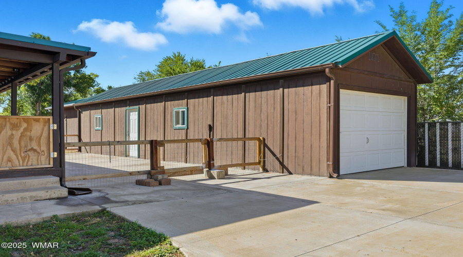 115NPimaDr-SpringervilleAZ-Exteriors-7