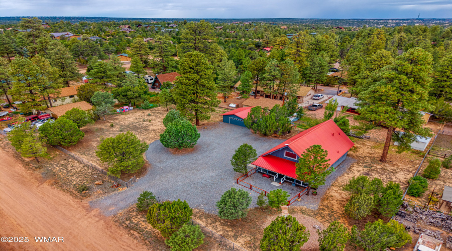 DJI_20251022104417_0030_D_AuroraHDR2019-
