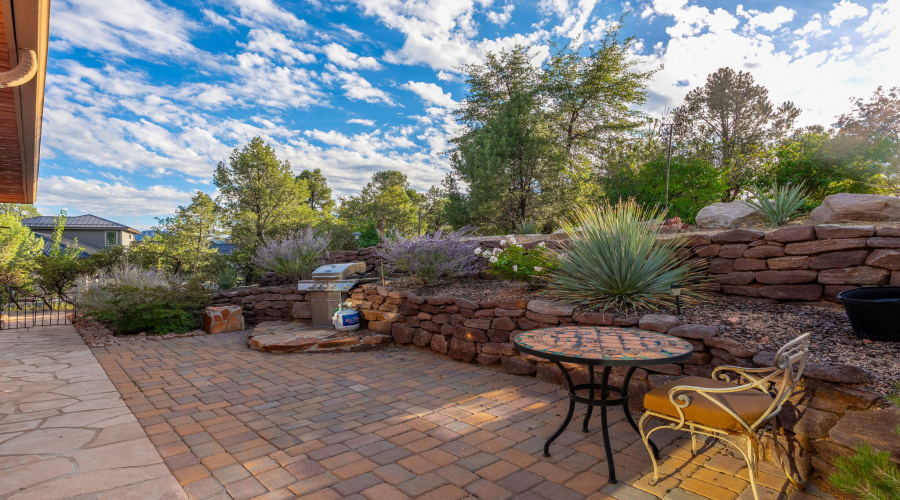 203 S Crescent Moon - 50