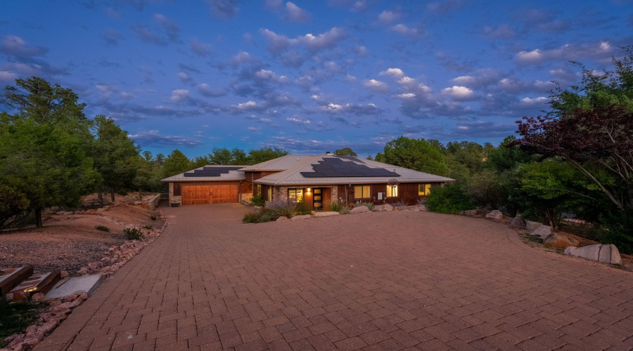 203 S Crescent Moon - 63