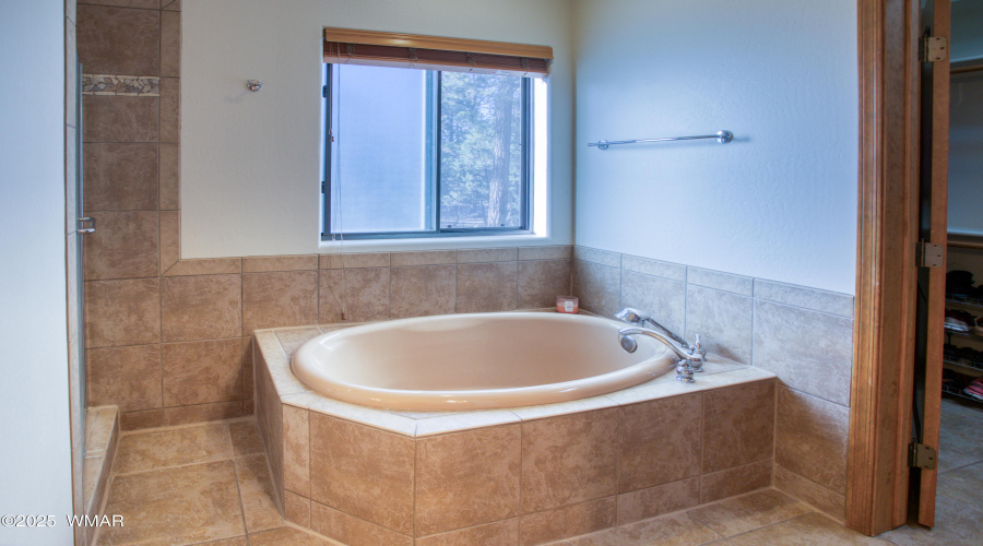 Garden Tub