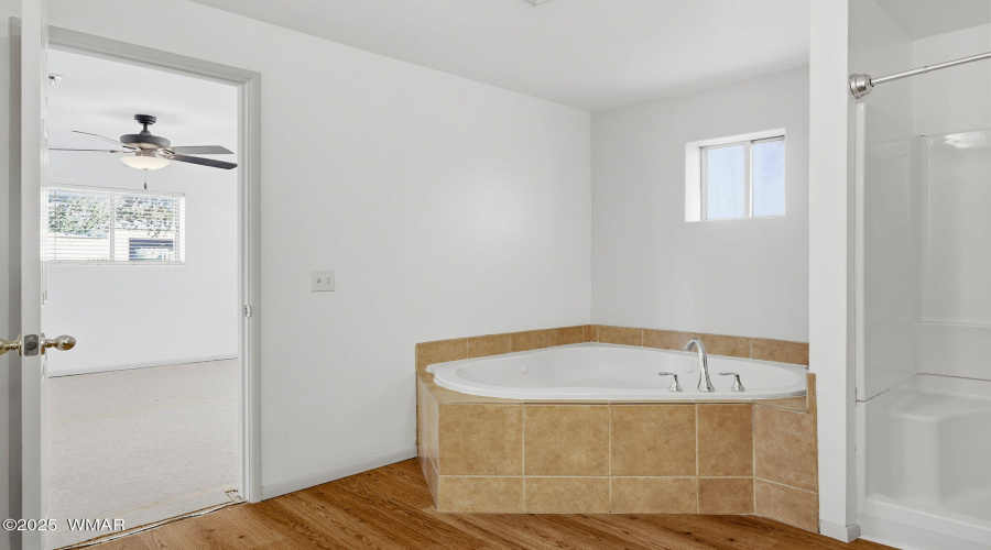 85NButlerSt-EagarAZ-12