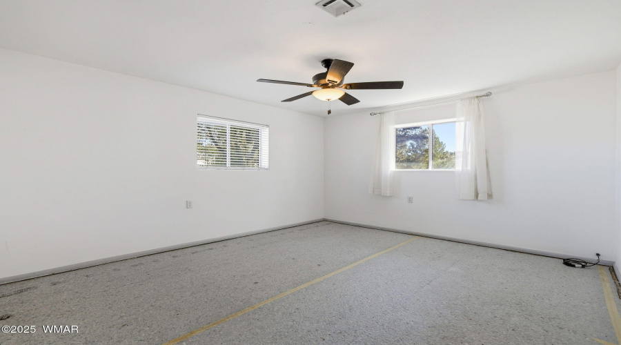 85NButlerSt-EagarAZ-10