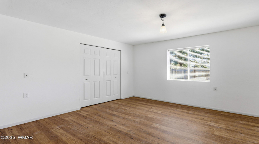 85NButlerSt-EagarAZ-3