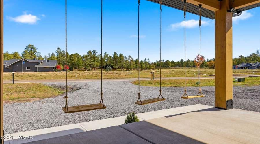 1620STorreonLakesDr-ShowLowAZ-Exterior-6