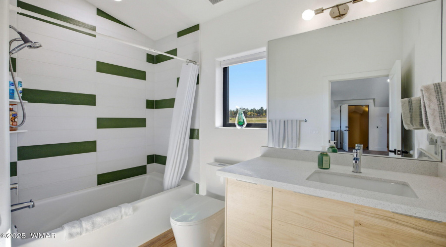 Guest Quarters Bathroom