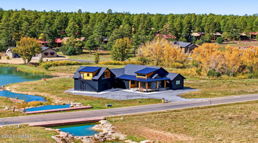 1620STorreonLakesDr-ShowLowAZ-Exterior-1