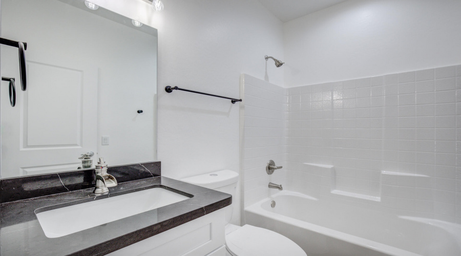 0D0A7685And8more_hr4 copy.psdps