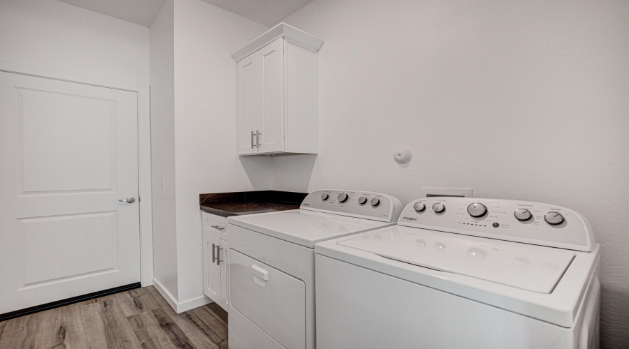 0D0A7655_56_57_58_59_60_61_hr4 copy.psdp