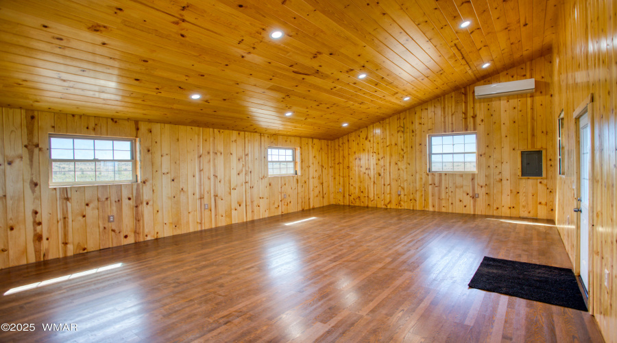 Vineyard Bldg Inside