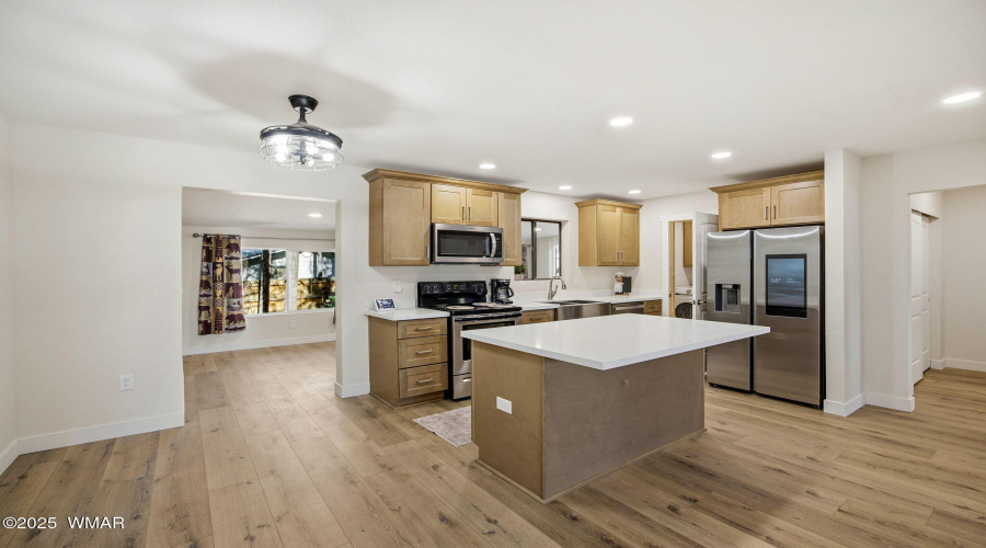 3720HilltopDr-LakesideAZ-12